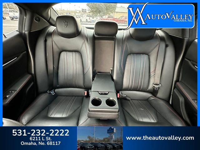 2017 Maserati Ghibli S Q4 Sedan 4D - 22938997 - 48