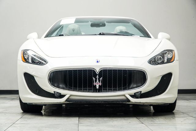 2017 Maserati GranTurismo Convertible Sport 4.7L - 23086919 - 9