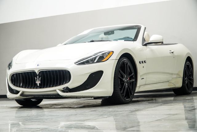 2017 Maserati GranTurismo Convertible Sport 4.7L - 23086919 - 10