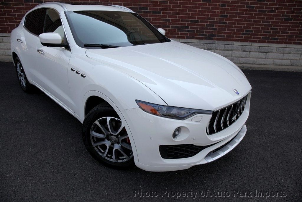 2017 Maserati Levante photo 17