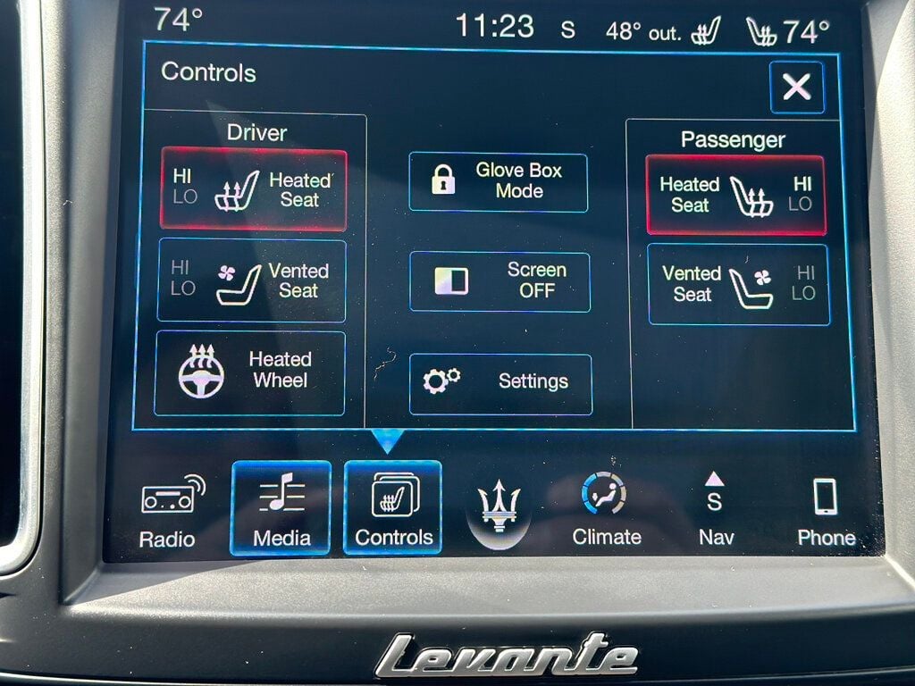 2017 Maserati Levante 3.0L - 22356350 - 30