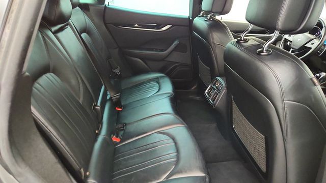 2017 Maserati Levante 3.0L - 22970643 - 23