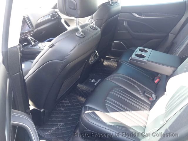 2017 Maserati Levante 3.0L Sport Package - 23091309 - 5