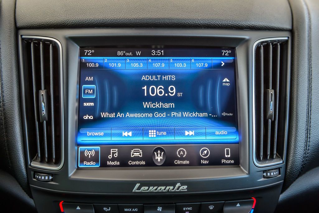 2017 Maserati Levante LEVANTE - NAV - MOONROOF - BACKUP CAM - BLUETOOTH - GORGEOUS - 22918637 - 20