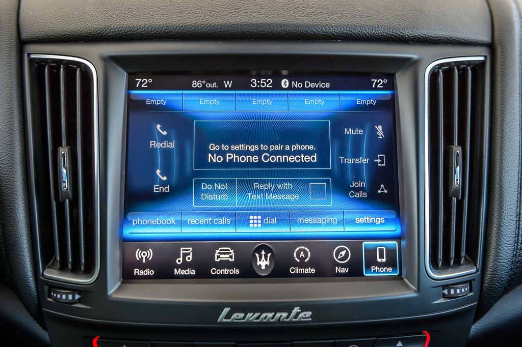 2017 Maserati Levante LEVANTE - NAV - MOONROOF - BACKUP CAM - BLUETOOTH - GORGEOUS - 22918637 - 24