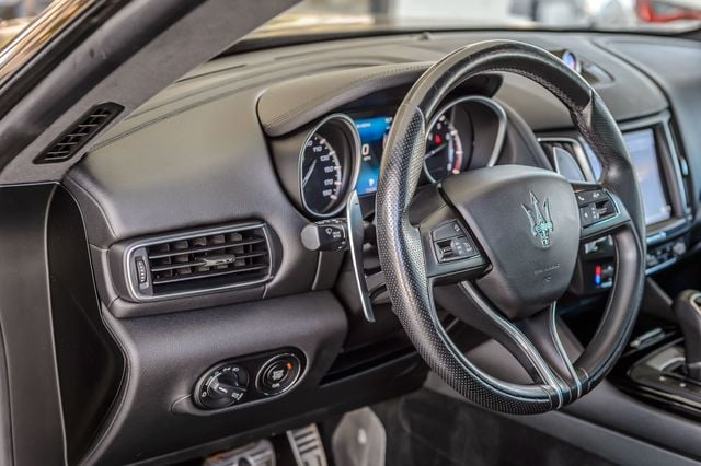 2017 Maserati Levante LEVANTE - NAV - MOONROOF - BACKUP CAM - BLUETOOTH - GORGEOUS - 22918637 - 26