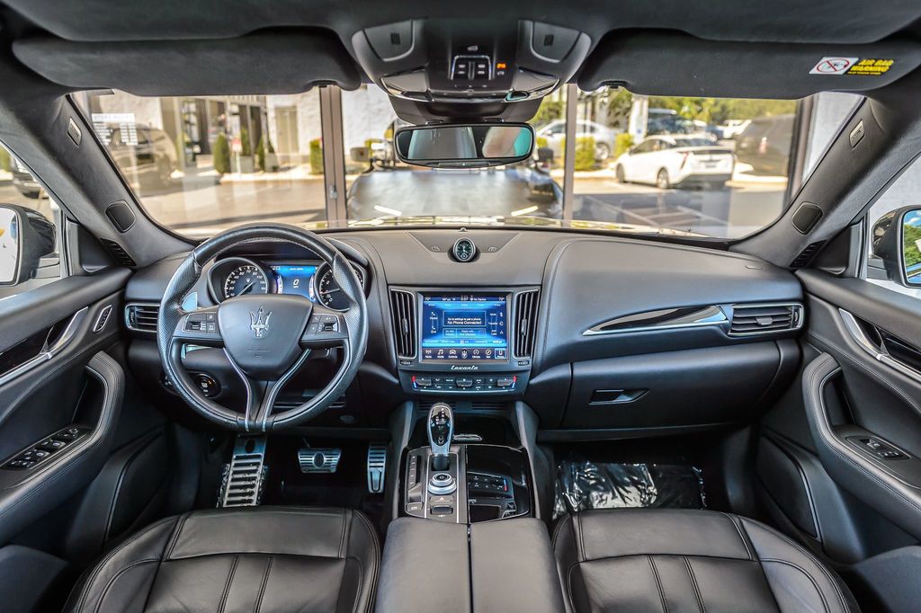 2017 Maserati Levante LEVANTE - NAV - MOONROOF - BACKUP CAM - BLUETOOTH - GORGEOUS - 22918637 - 2