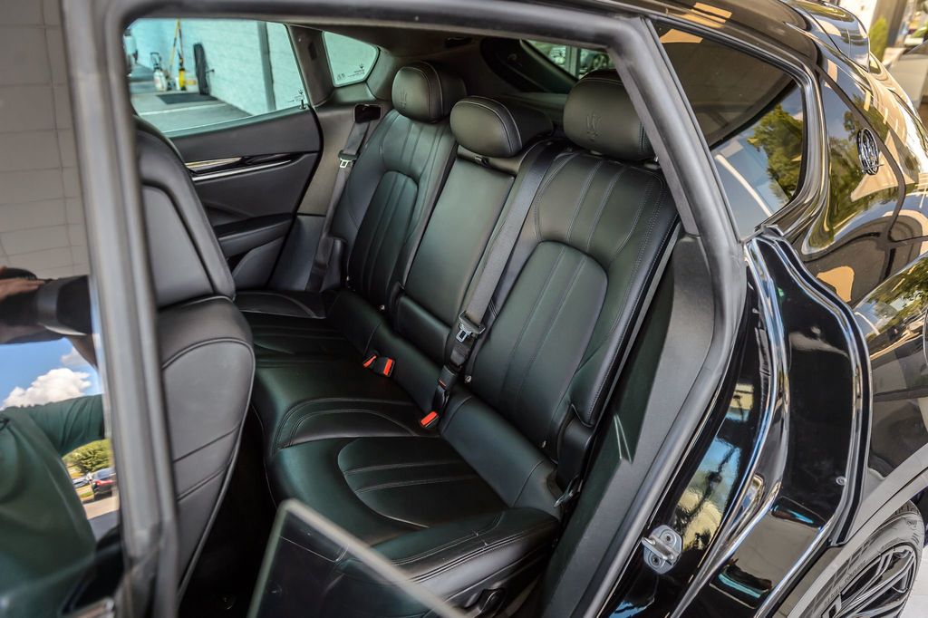 2017 Maserati Levante LEVANTE - NAV - MOONROOF - BACKUP CAM - BLUETOOTH - GORGEOUS - 22918637 - 42