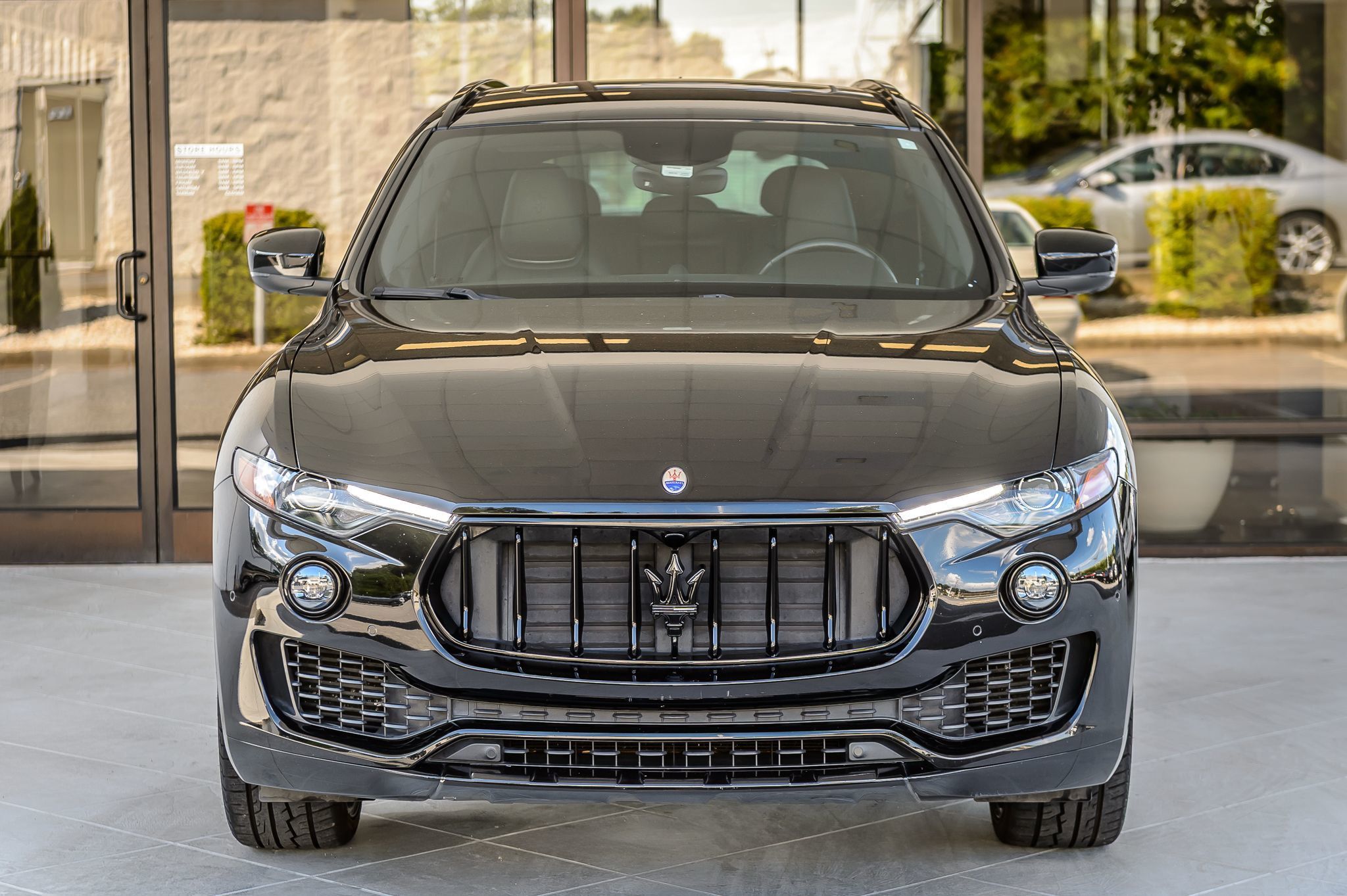 2017 Maserati Levante photo 5
