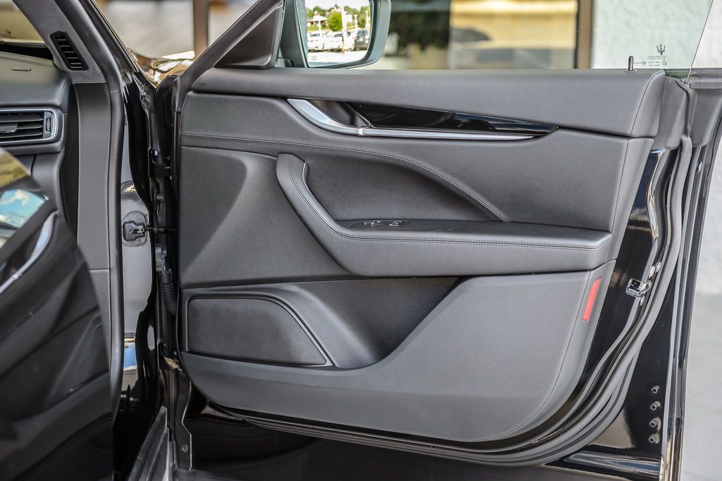 2017 Maserati Levante LEVANTE - NAV - MOONROOF - BACKUP CAM - BLUETOOTH - GORGEOUS - 22918637 - 54