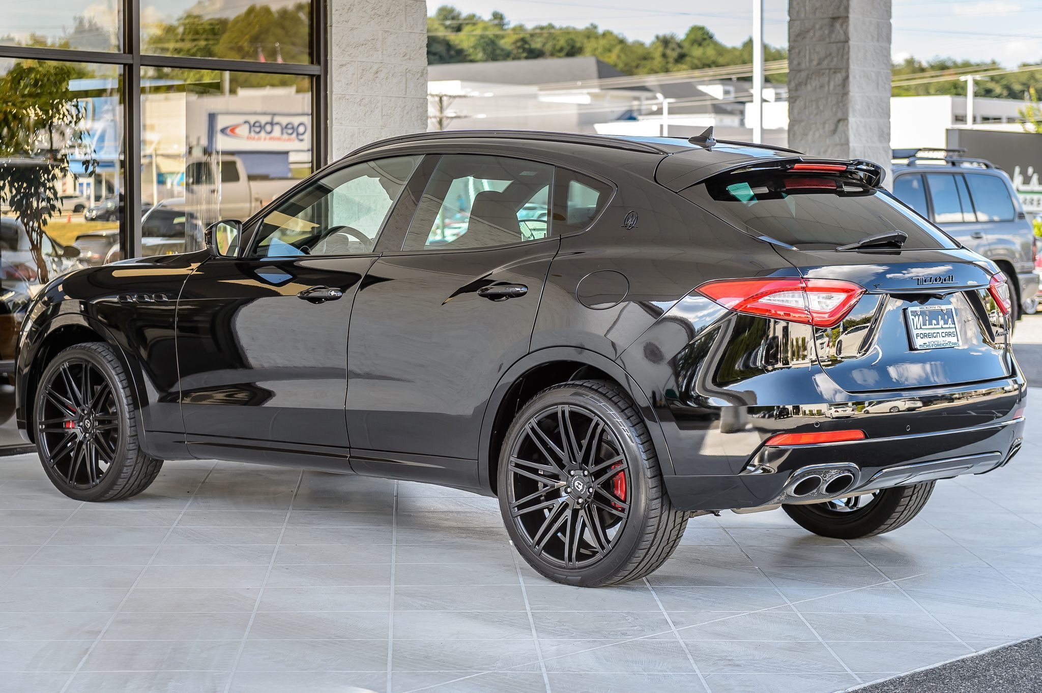 2017 Maserati Levante photo 7