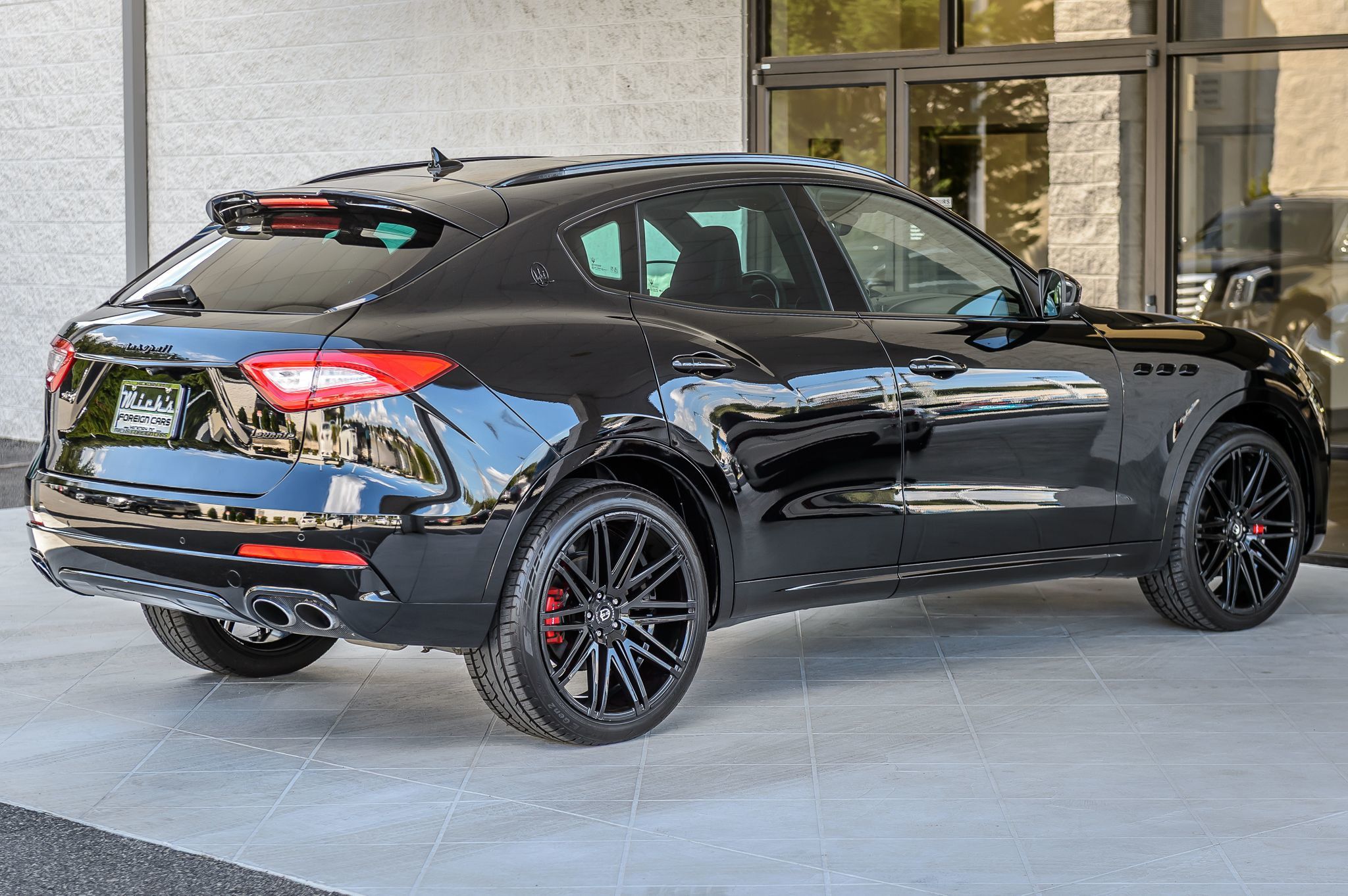2017 Maserati Levante photo 9