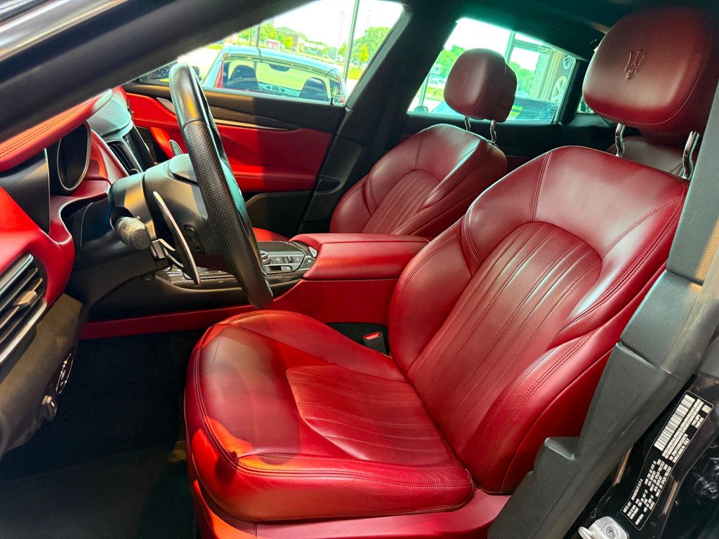 2017 Maserati Levante photo 22