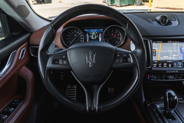 2017 Maserati Levante S 3.0L - 23062450 - 12