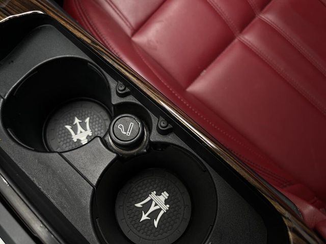 2017 Maserati Levante S AWD 4dr SUV - 21487100 - 35