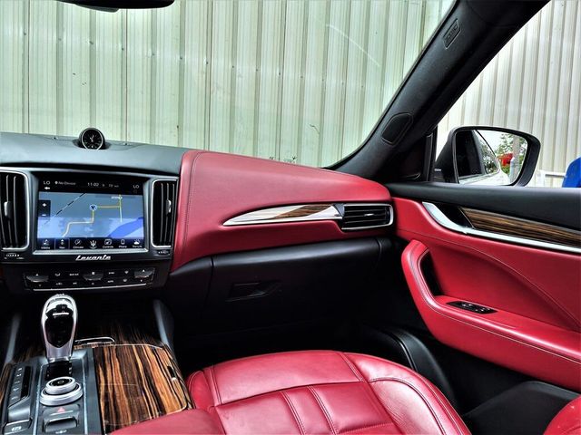 2017 Maserati Levante S AWD 4dr SUV - 21487100 - 41