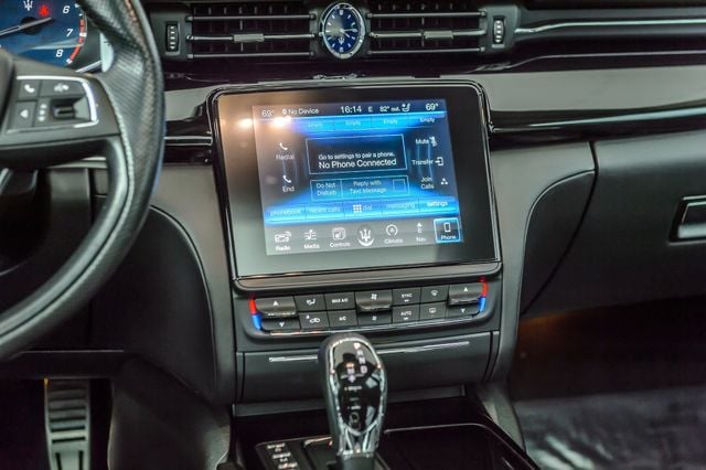 2017 Maserati Quattroporte QUATTROPORTE SQ4 GRANSPORT - NAV - MOONROOF - BACKUP CAM  - 22899916 - 32