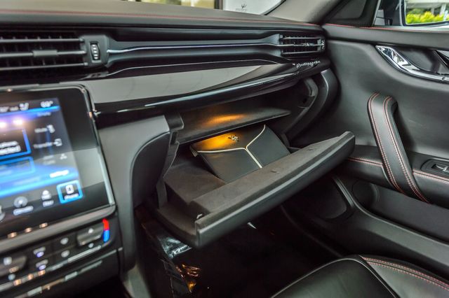 2017 Maserati Quattroporte QUATTROPORTE SQ4 GRANSPORT - NAV - MOONROOF - BACKUP CAM  - 22899916 - 37