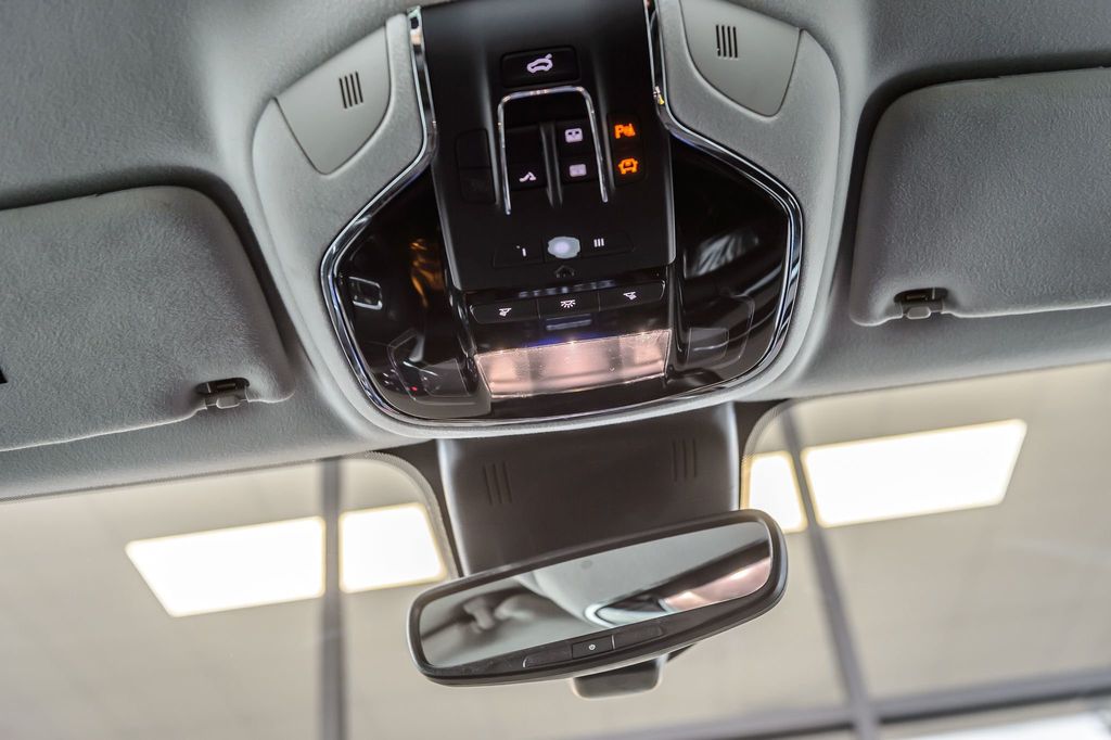 2017 Maserati Quattroporte QUATTROPORTE SQ4 GRANSPORT - NAV - MOONROOF - BACKUP CAM  - 22899916 - 38