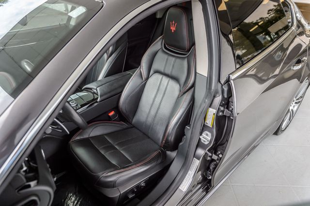 2017 Maserati Quattroporte QUATTROPORTE SQ4 GRANSPORT - NAV - MOONROOF - BACKUP CAM  - 22899916 - 40