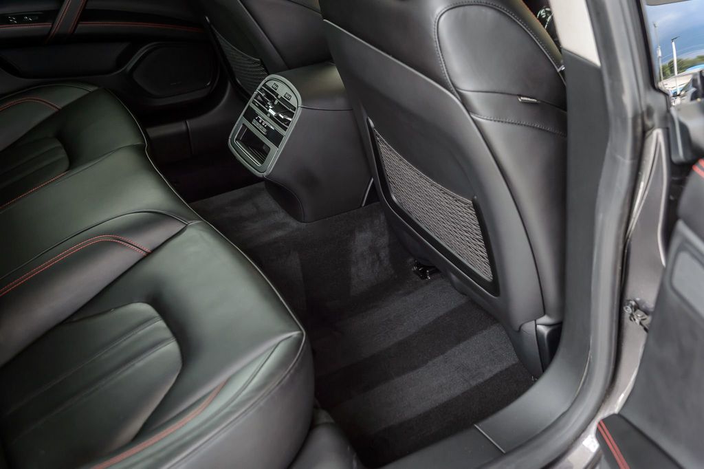 2017 Maserati Quattroporte QUATTROPORTE SQ4 GRANSPORT - NAV - MOONROOF - BACKUP CAM  - 22899916 - 46