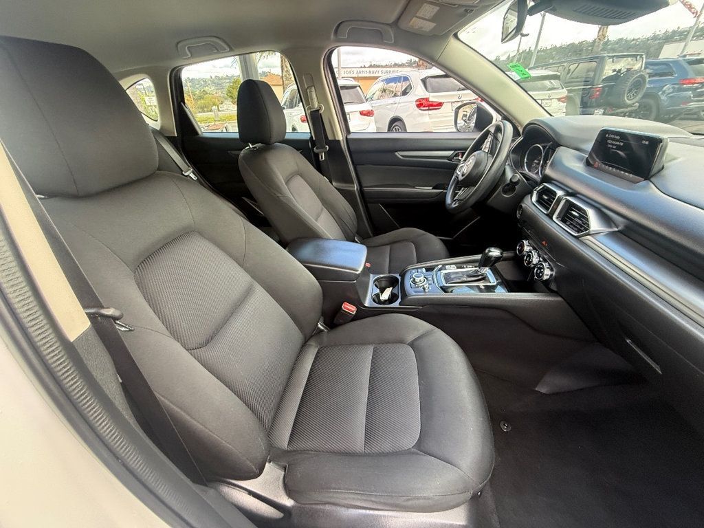 2017 Mazda CX-5 Sport - 22986410 - 17