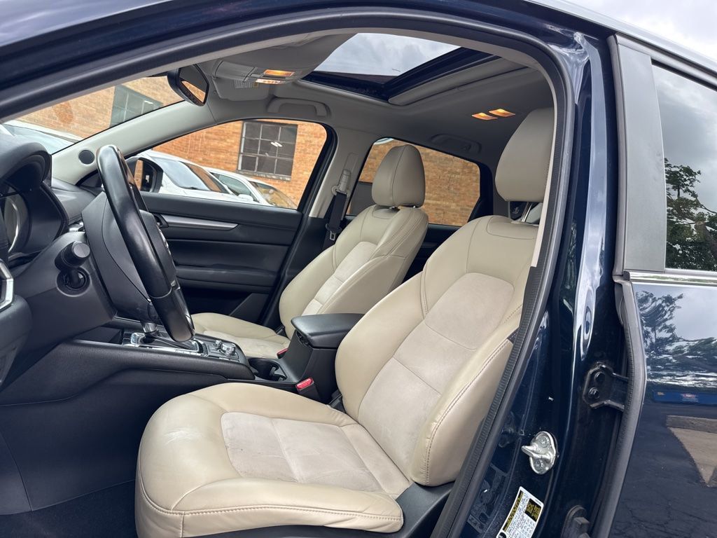 2017 Mazda CX-5 Touring AWD - 23029586 - 6