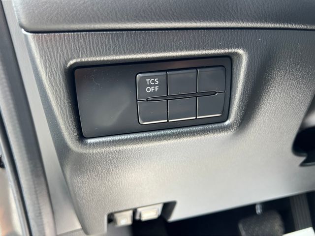 2017 Mazda CX-5 Touring AWD - 23044641 - 19