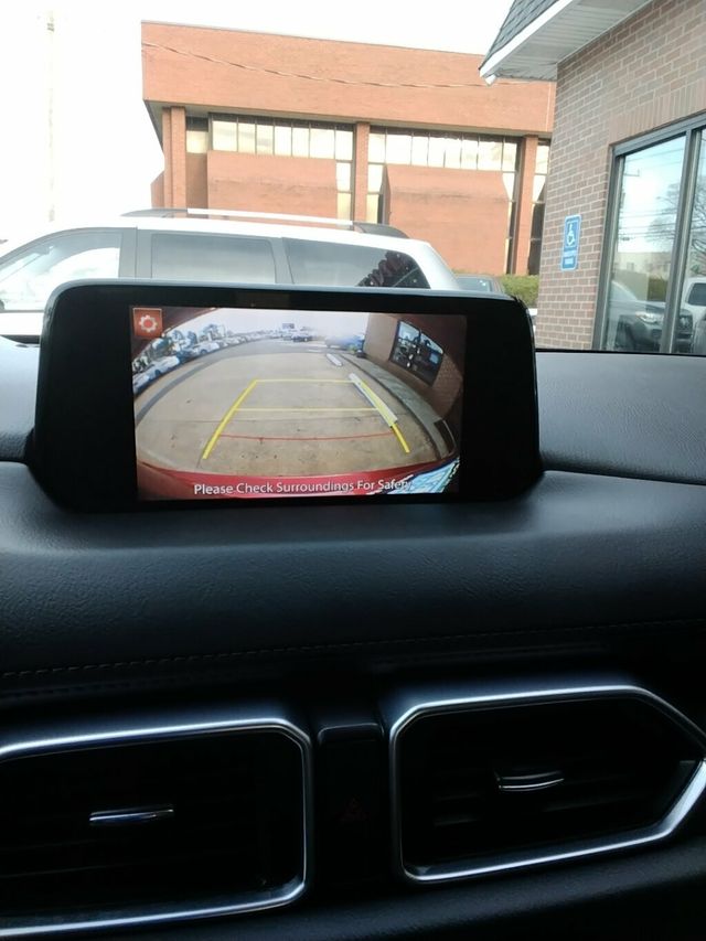 2017 Mazda CX-5 Touring FWD - 22994341 - 17