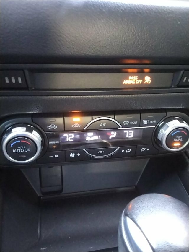 2017 Mazda CX-5 Touring FWD - 22994341 - 19