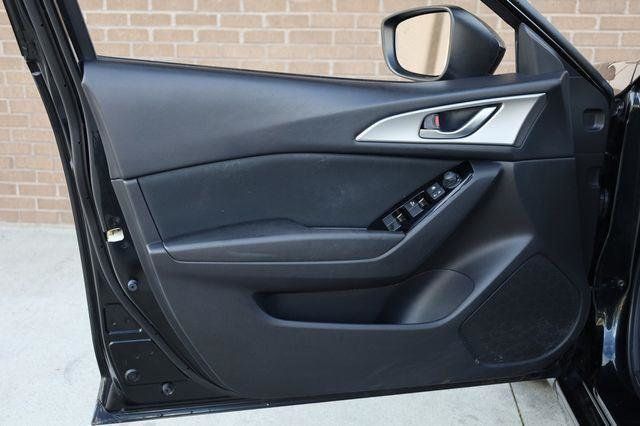 2017 Mazda Mazda3 Sport - 23042451 - 11