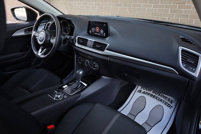 2017 Mazda Mazda3 4-Door  - 23002230 - 25