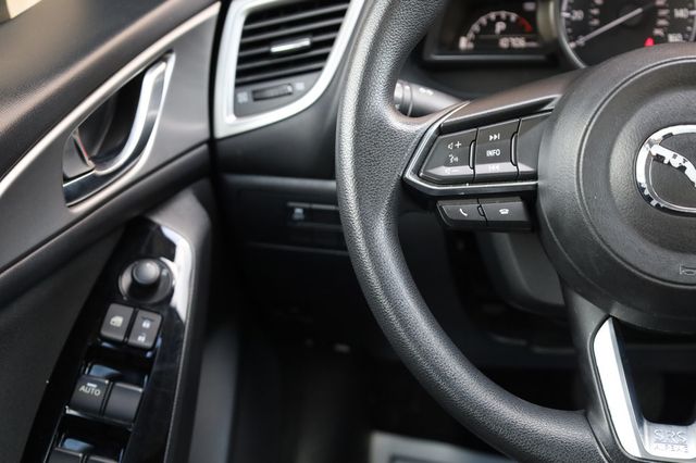 2017 Mazda Mazda3 4-Door  - 23002230 - 28