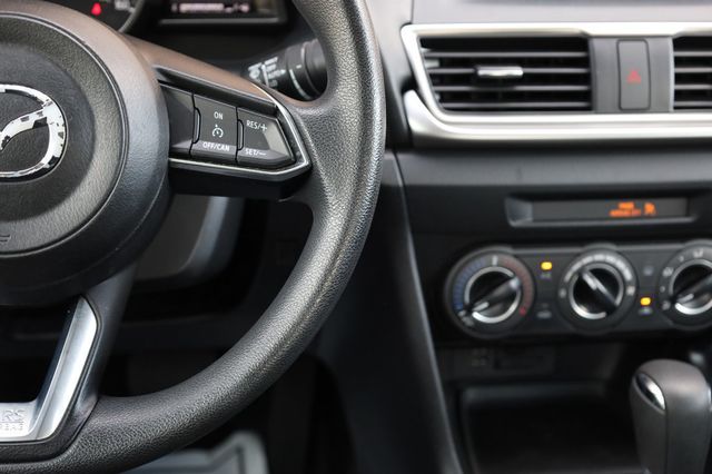 2017 Mazda Mazda3 4-Door  - 23002230 - 29