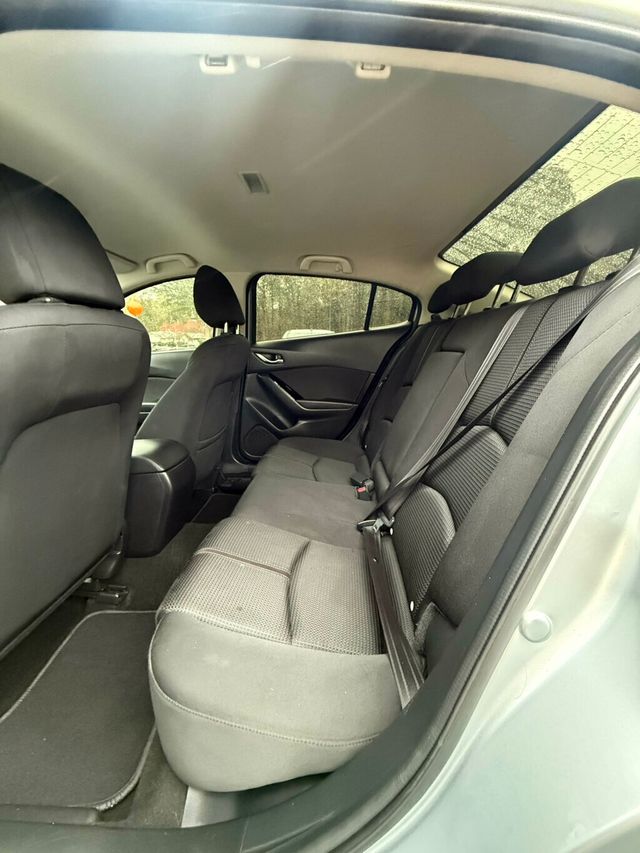 2017 Mazda Mazda3 4-Door Sport 4dr Sedan 6A - 22938471 - 7