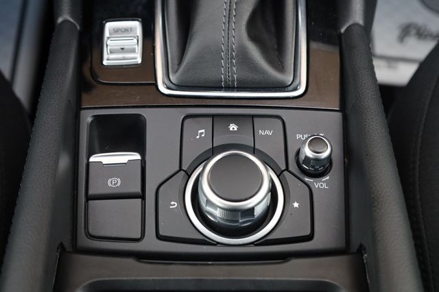 2017 Mazda Mazda3 4-Door Sport Automatic - 23002230 - 39