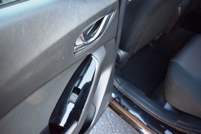 2017 Mazda Mazda3 4-Door Sport Manual - 22975195 - 16