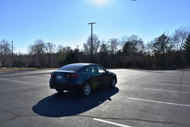 2017 Mazda Mazda3 4-Door Sport Manual - 22975195 - 39