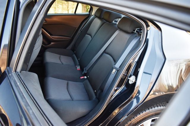 2017 Mazda Mazda3 4-Door Sport Manual - 22975195 - 4