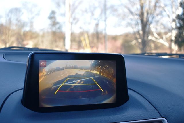 2017 Mazda Mazda3 4-Door Sport Manual - 22975195 - 6