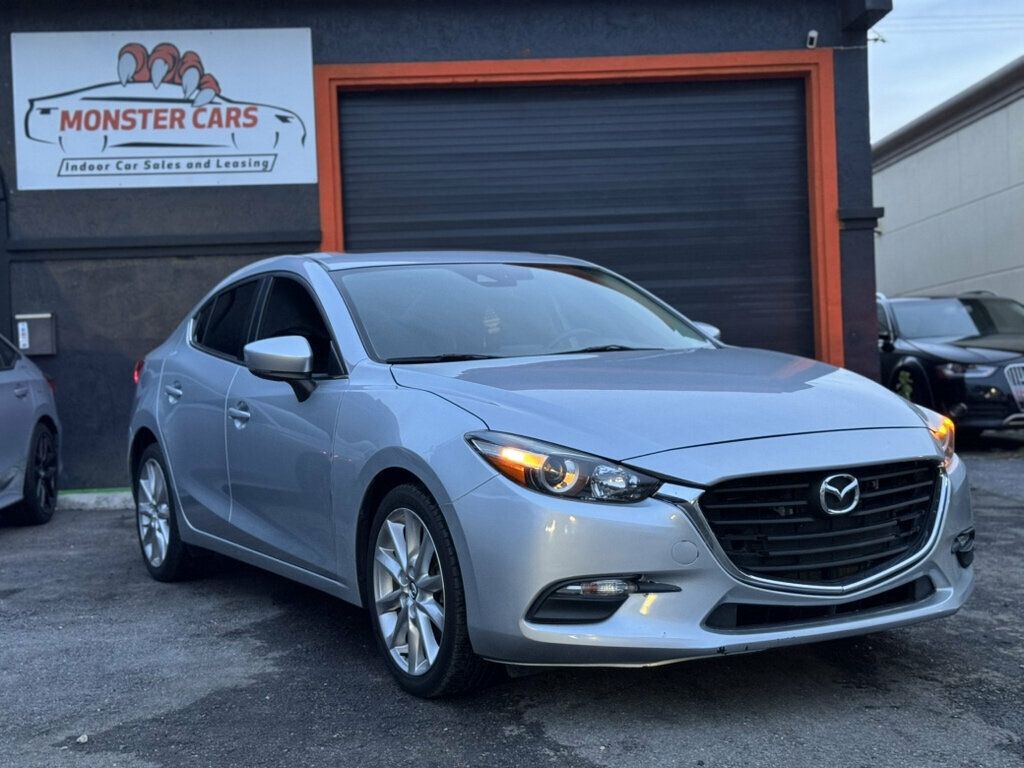 2017 Mazda Mazda3 4-Door Touring Automatic - 23092897 - 1