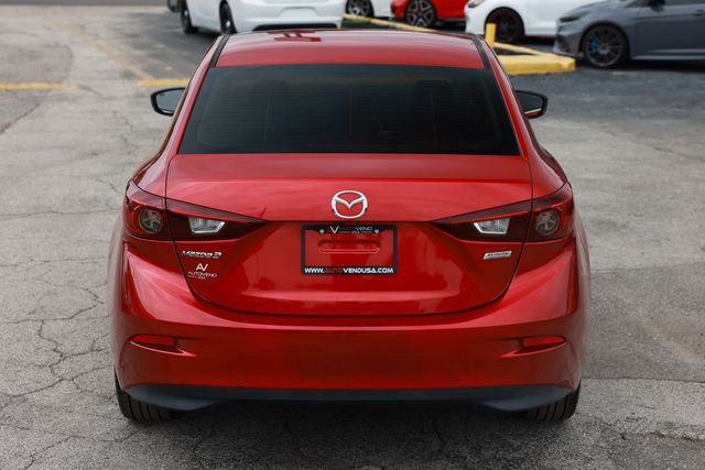 2017 Mazda Mazda3 4-Door Touring Automatic - 23057527 - 11