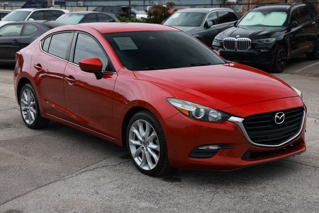 2017 Mazda Mazda3 4-Door Touring Automatic - 23057527 - 17