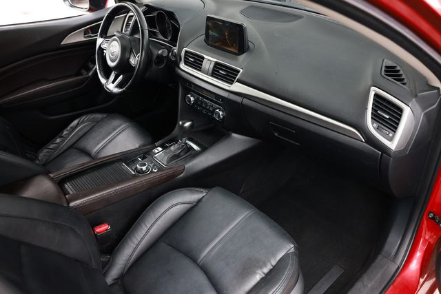 2017 Mazda Mazda3 4-Door Touring Automatic - 23057527 - 20