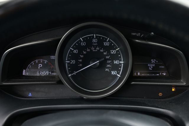 2017 Mazda Mazda3 4-Door Touring Automatic - 23057527 - 31