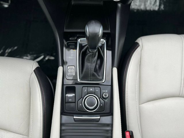 2017 Mazda Mazda3 5-Door Grand Touring Automatic - 22964539 - 18