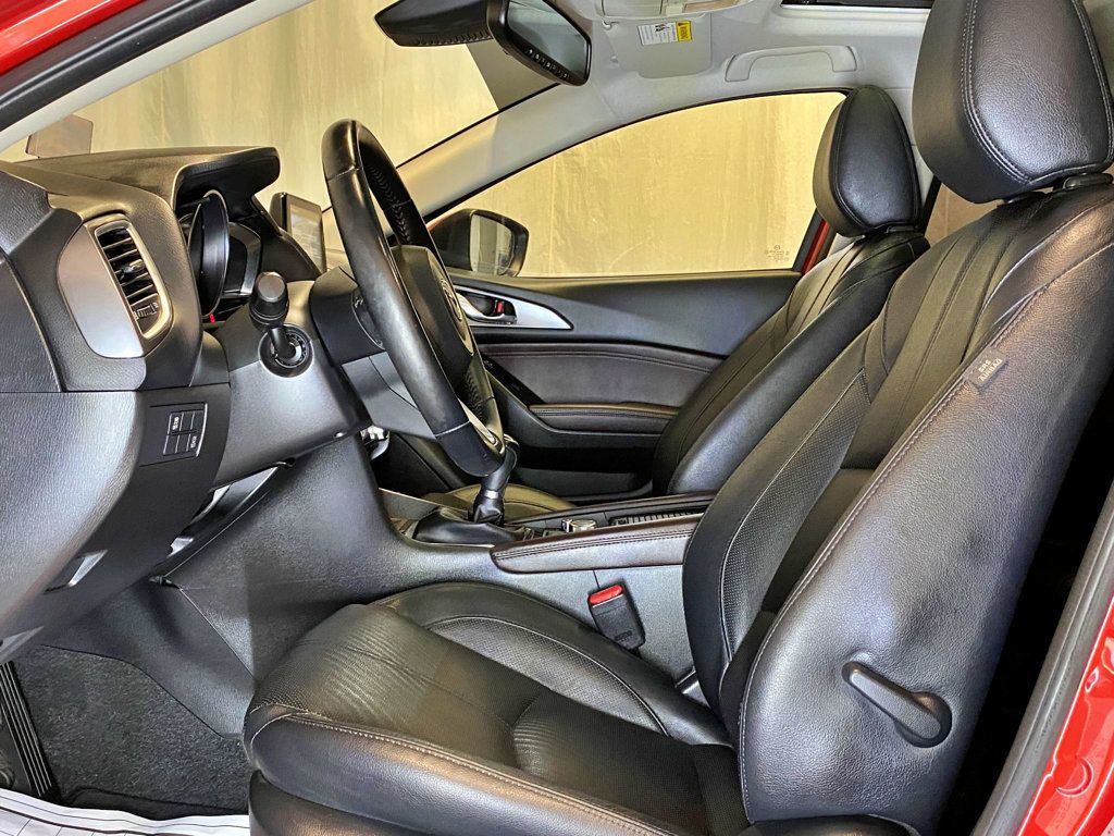 2017 Mazda Mazda3 5-Door Grand Touring Manual - 23021571 - 21