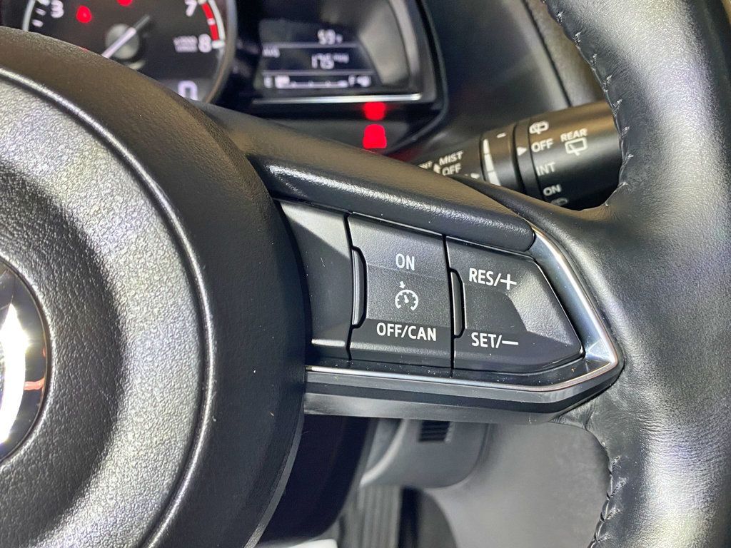 2017 Mazda Mazda3 5-Door Grand Touring Manual - 23021571 - 27