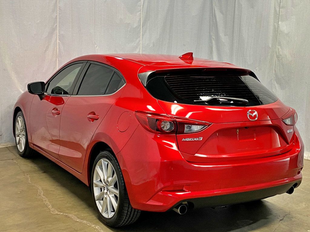 2017 Mazda Mazda3 5-Door Grand Touring Manual - 23021571 - 2