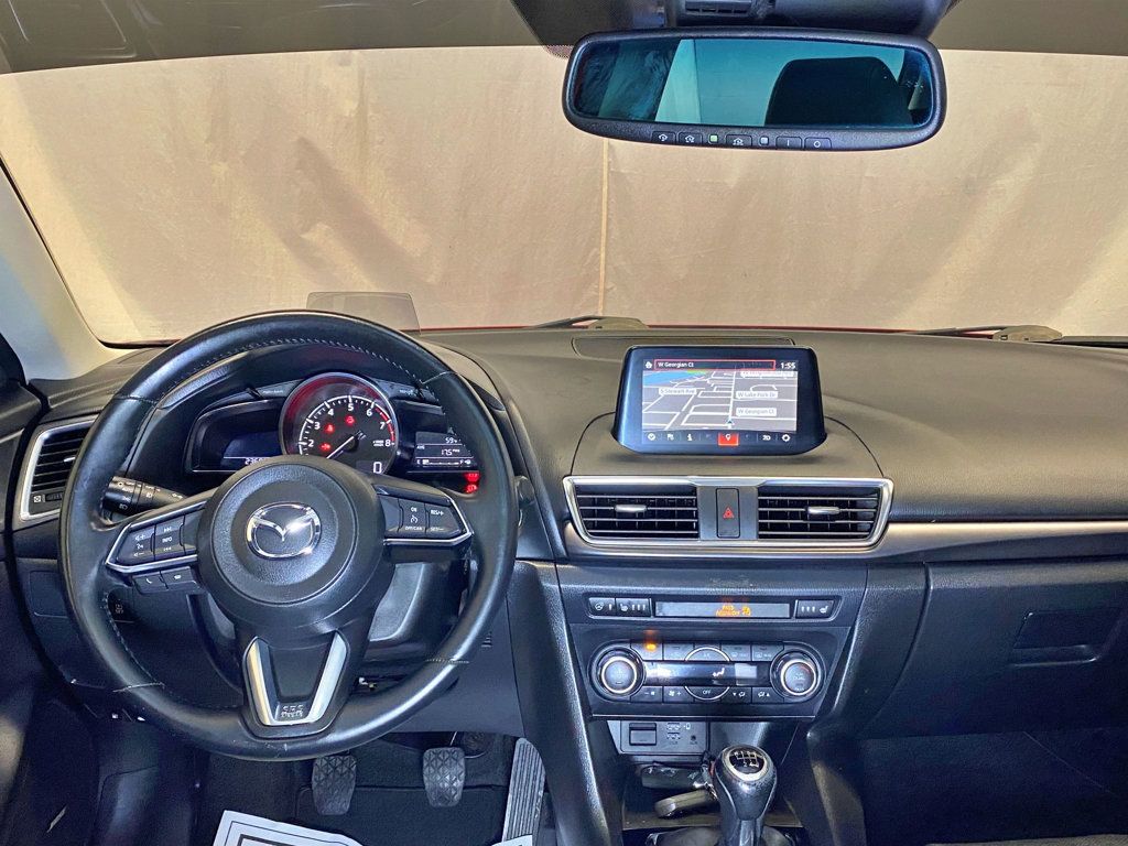 2017 Mazda Mazda3 5-Door Grand Touring Manual - 23021571 - 46